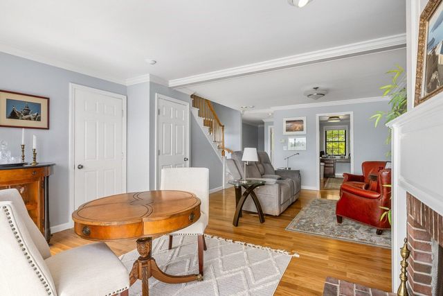 500 Market St Unit 10R, Portsmouth, NH 03801