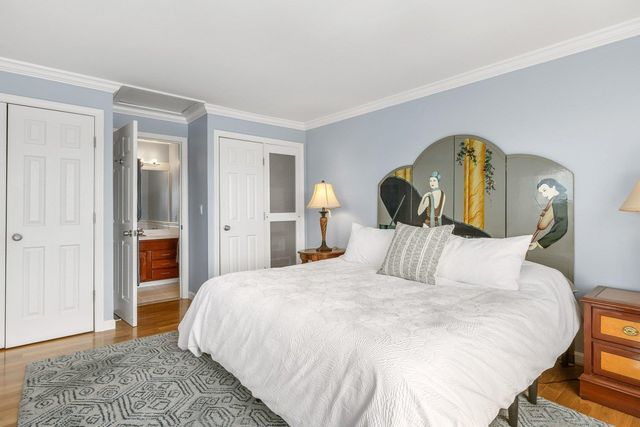 500 Market St Unit 10R, Portsmouth, NH 03801