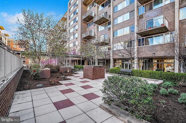 800 4TH ST SW #S208, Washington, DC 20024