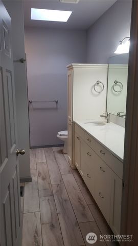 26568 221st Place SE, Maple Valley, WA 98038