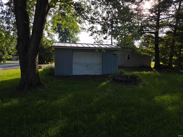 4359 E Blueberry Drive, Monticello, IN 47960