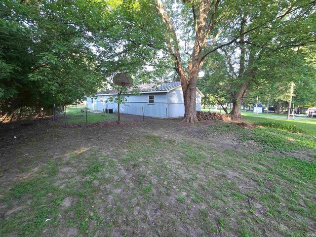 4359 E Blueberry Drive, Monticello, IN 47960