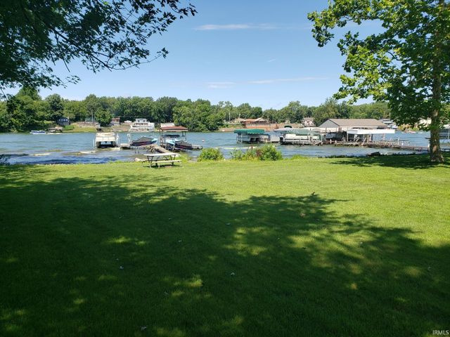 4359 E Blueberry Drive, Monticello, IN 47960