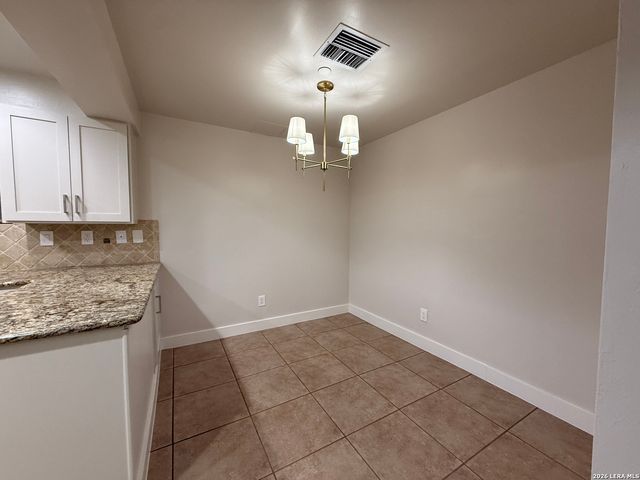 7887 Broadway Apt 707, San Antonio, TX 78209