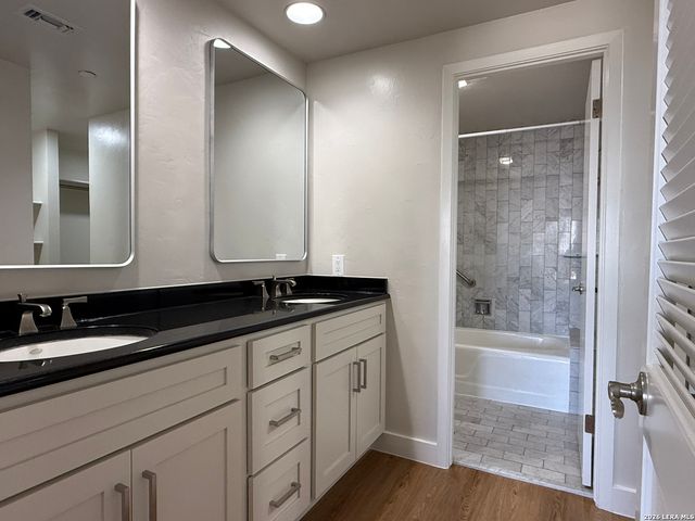 7887 Broadway Apt 707, San Antonio, TX 78209