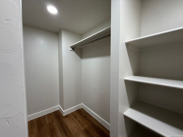 7887 Broadway Apt 707, San Antonio, TX 78209