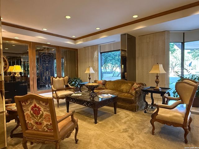 7887 Broadway Apt 707, San Antonio, TX 78209