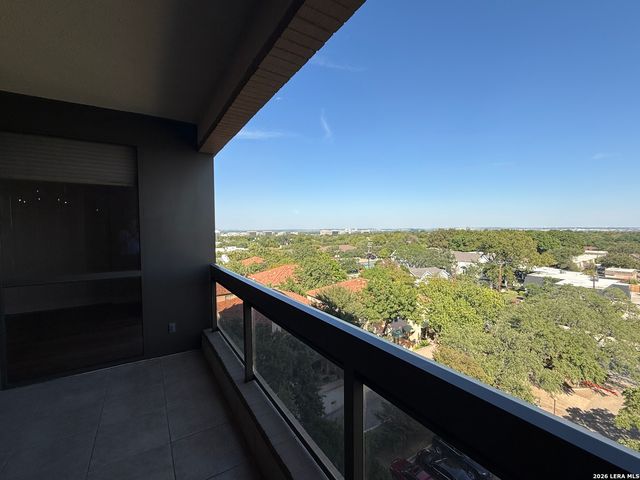 7887 Broadway Apt 707, San Antonio, TX 78209