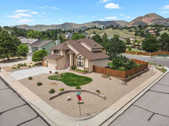 6120 Moorfield Avenue, Colorado Springs, CO 80919