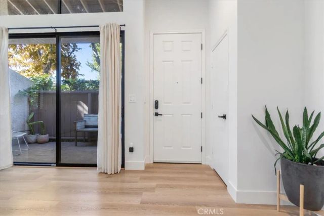 15133 Magnolia E, Sherman Oaks, CA 91403