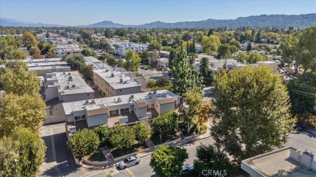 15133 Magnolia E, Sherman Oaks, CA 91403