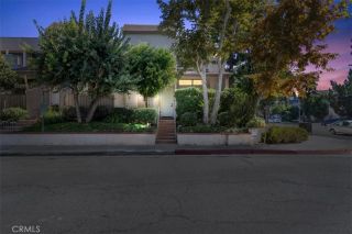 15133 Magnolia E, Sherman Oaks, CA 91403