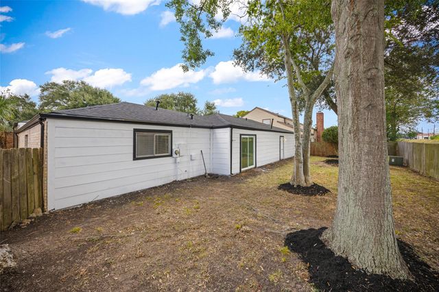 3131 Quail Valley East Drive, Missouri City, TX 77489