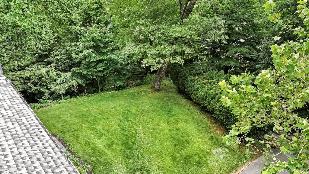 10 Woodycrest Trail, Monroe, NY 10950 — photo 2