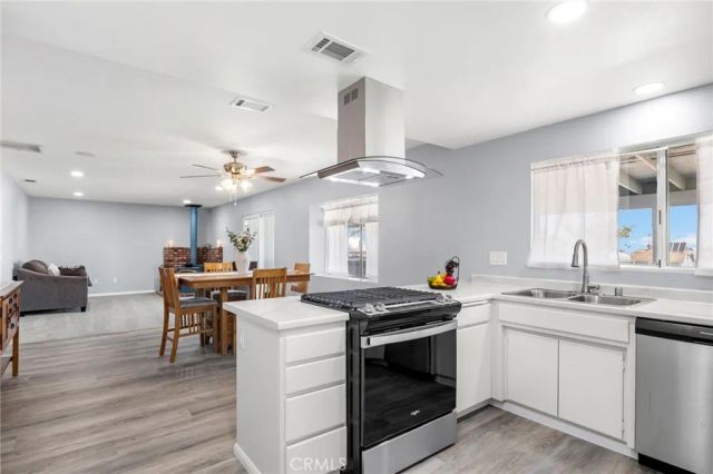 2572 Tokay Road, Phelan, CA 92371