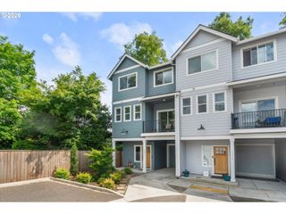 12076 Se HAROLD St, Portland, OR 97266