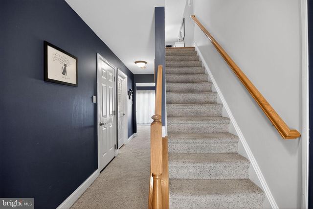 13 LUMBER LN, Mount Ephraim, NJ 08059