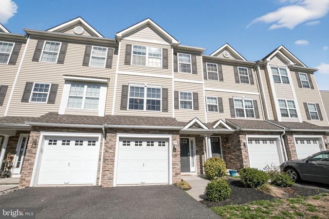 13 LUMBER LN, Mount Ephraim, NJ 08059