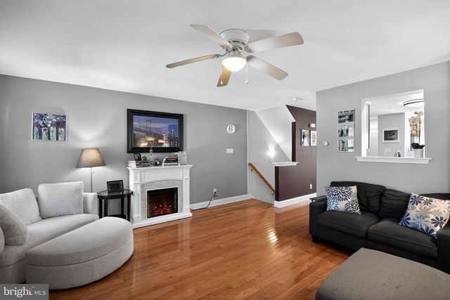 13 LUMBER LN, Mount Ephraim, NJ 08059