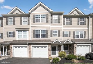 13 LUMBER LN, Mount Ephraim, NJ 08059