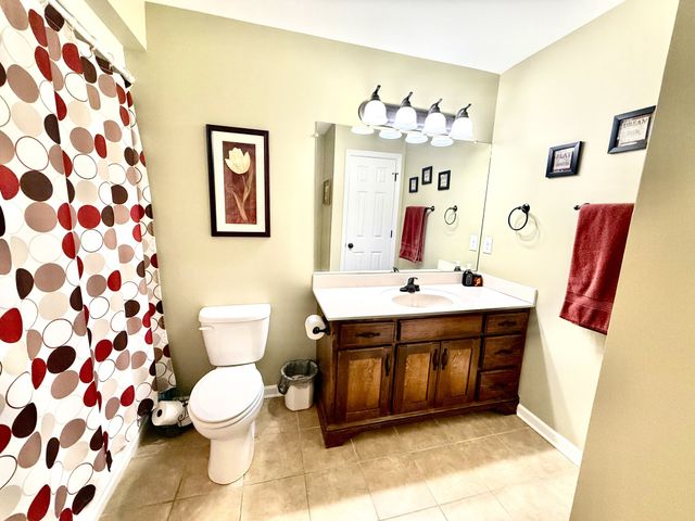 145 Murray Lake Dr, Winchester, TN 37398