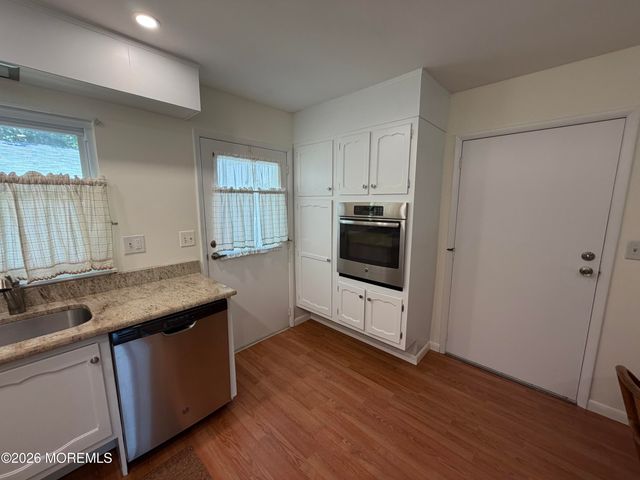 220A Buckingham Court, Lakewood, NJ 08701