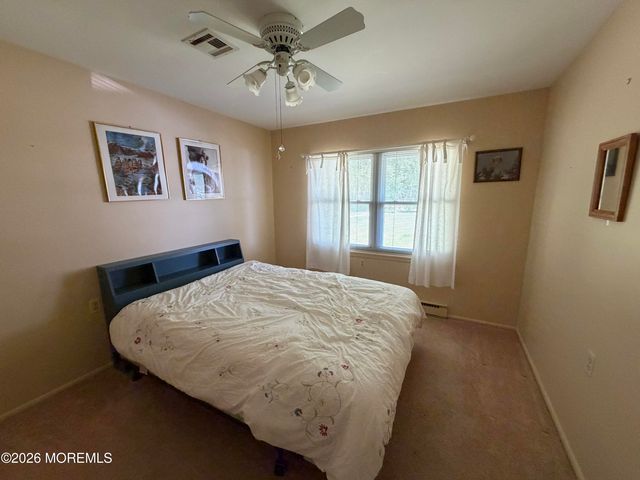 220A Buckingham Court, Lakewood, NJ 08701
