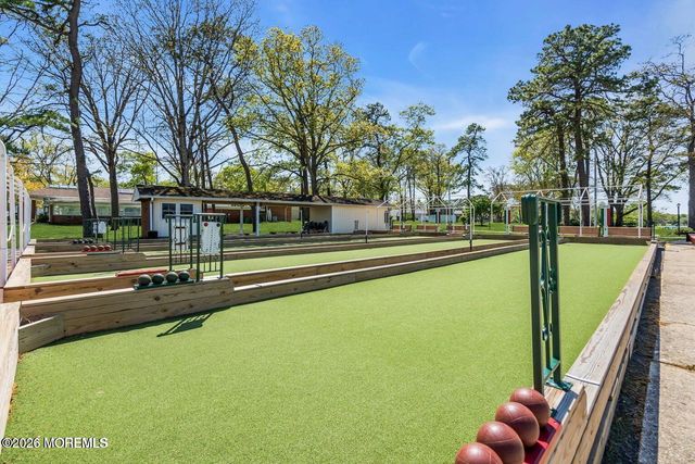 220A Buckingham Court, Lakewood, NJ 08701