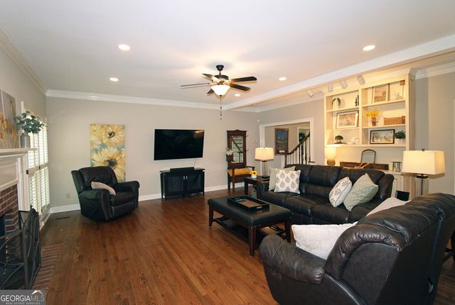 2631 Brentford Lane, Snellville, GA 30078