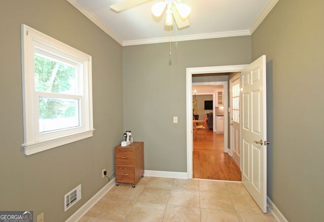 2631 Brentford Lane, Snellville, GA 30078