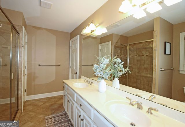 2631 Brentford Lane, Snellville, GA 30078