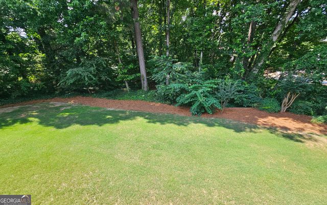 2631 Brentford Lane, Snellville, GA 30078