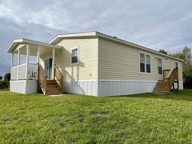 18459 NW 260th Street, Okeechobee, FL 34972