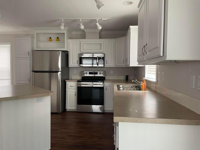 18459 NW 260th Street, Okeechobee, FL 34972