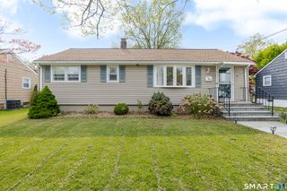 76 Geneva Terrace, Fairfield, CT 06824