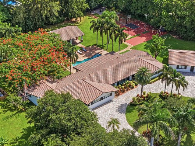 14701 Sunset Lane, Southwest Ranches, FL 33330