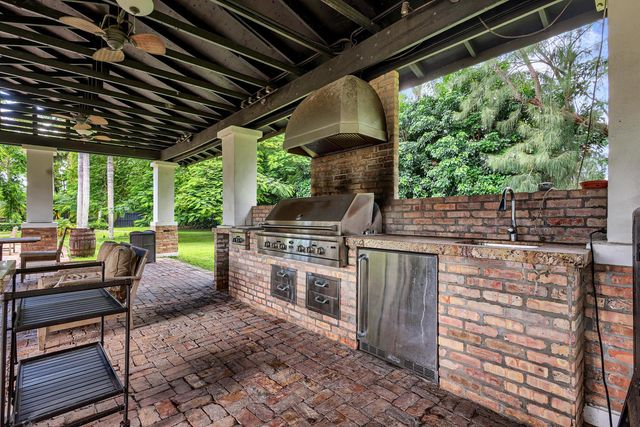 14701 Sunset Lane, Southwest Ranches, FL 33330