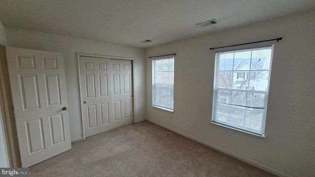 2441 OLD FARMHOUSE CT, Herndon, VA 20171