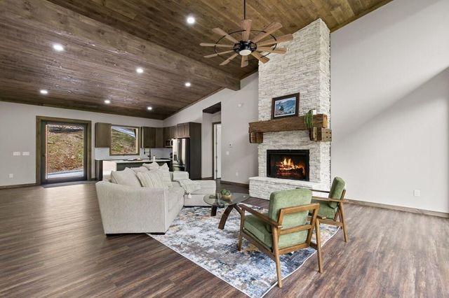 148 Brookwood Drive, Blue Ridge, GA 30513
