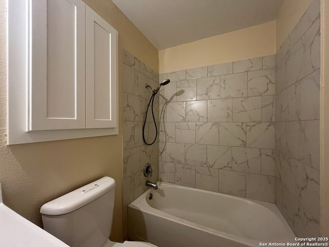 7218 Glen Trail, San Antonio, TX 78239