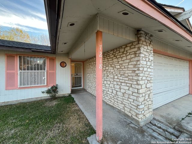7218 Glen Trail, San Antonio, TX 78239