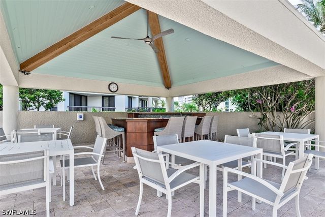4551 Gulf Shore BLVD N 1600, Naples, FL 34103