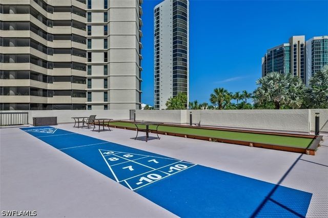 4551 Gulf Shore BLVD N 1600, Naples, FL 34103