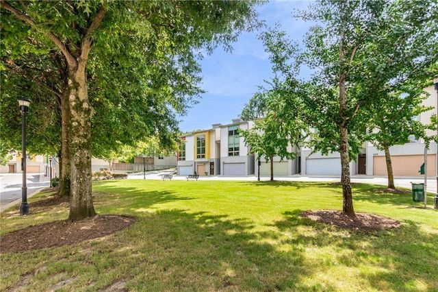 1338 Rietveld Row NW, Atlanta, GA 30318