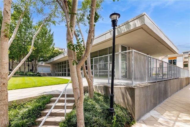 1338 Rietveld Row NW, Atlanta, GA 30318