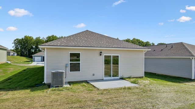 1316 Preakness Ln, Lewisburg, TN 37091