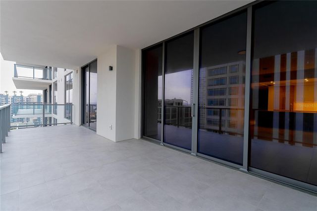 275 1ST AVENUE S 1504, St Petersburg, FL 33701