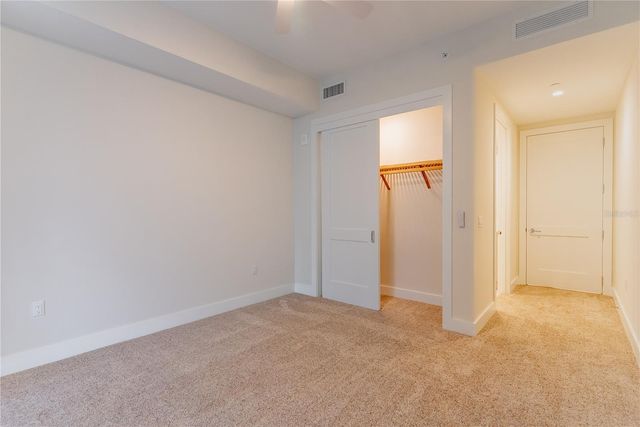 275 1ST AVENUE S 1504, St Petersburg, FL 33701