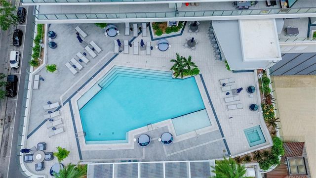 275 1ST AVENUE S 1504, St Petersburg, FL 33701