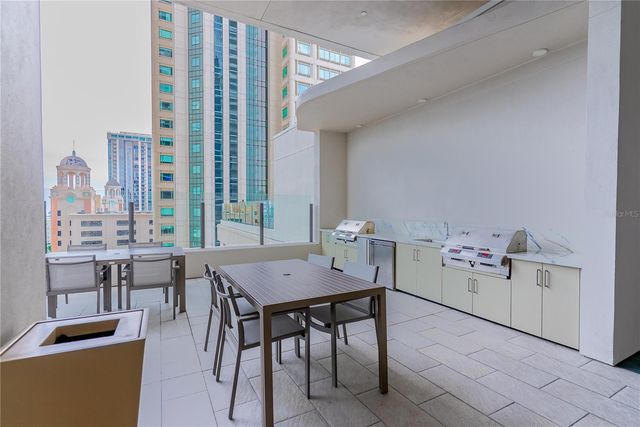 275 1ST AVENUE S 1504, St Petersburg, FL 33701